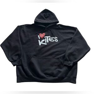 NWOT Black Gildan “I ❤️ Kites” Graphic Hoodie